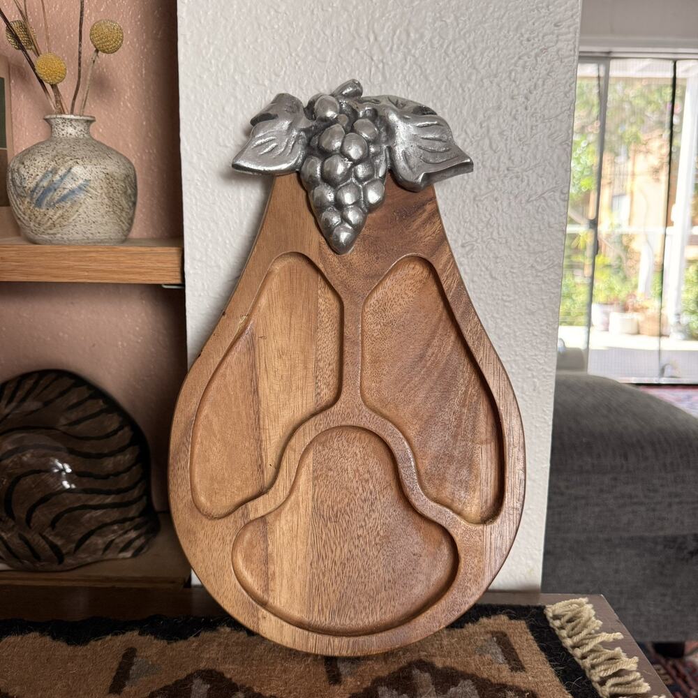 Pierreโs Pantry acacia cutting serving board charcuterie Pewter Grape Top